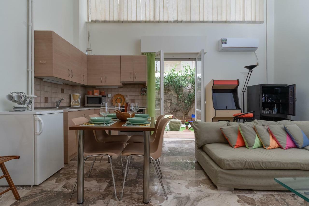 Apartamento Acropolis Koukaki Loft Private Garden Atenas Exterior foto