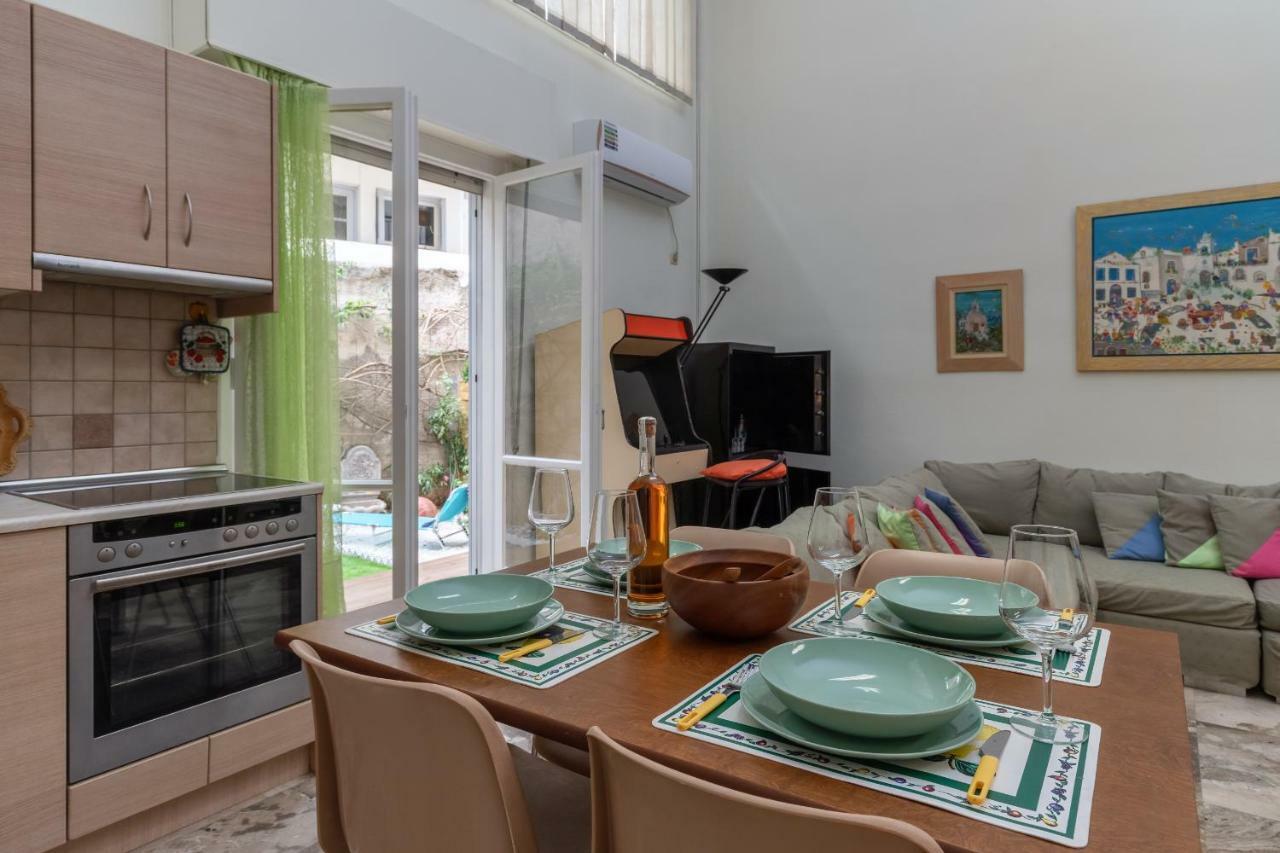 Apartamento Acropolis Koukaki Loft Private Garden Atenas Exterior foto